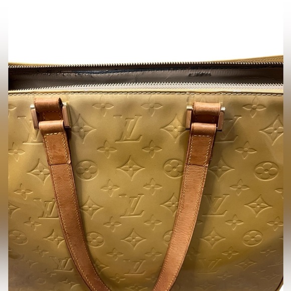 {EUC Louis Vuitton Monogram Vernis Large Columbus Tote Bag in Yellow LM0061} - Picture 10 of 15